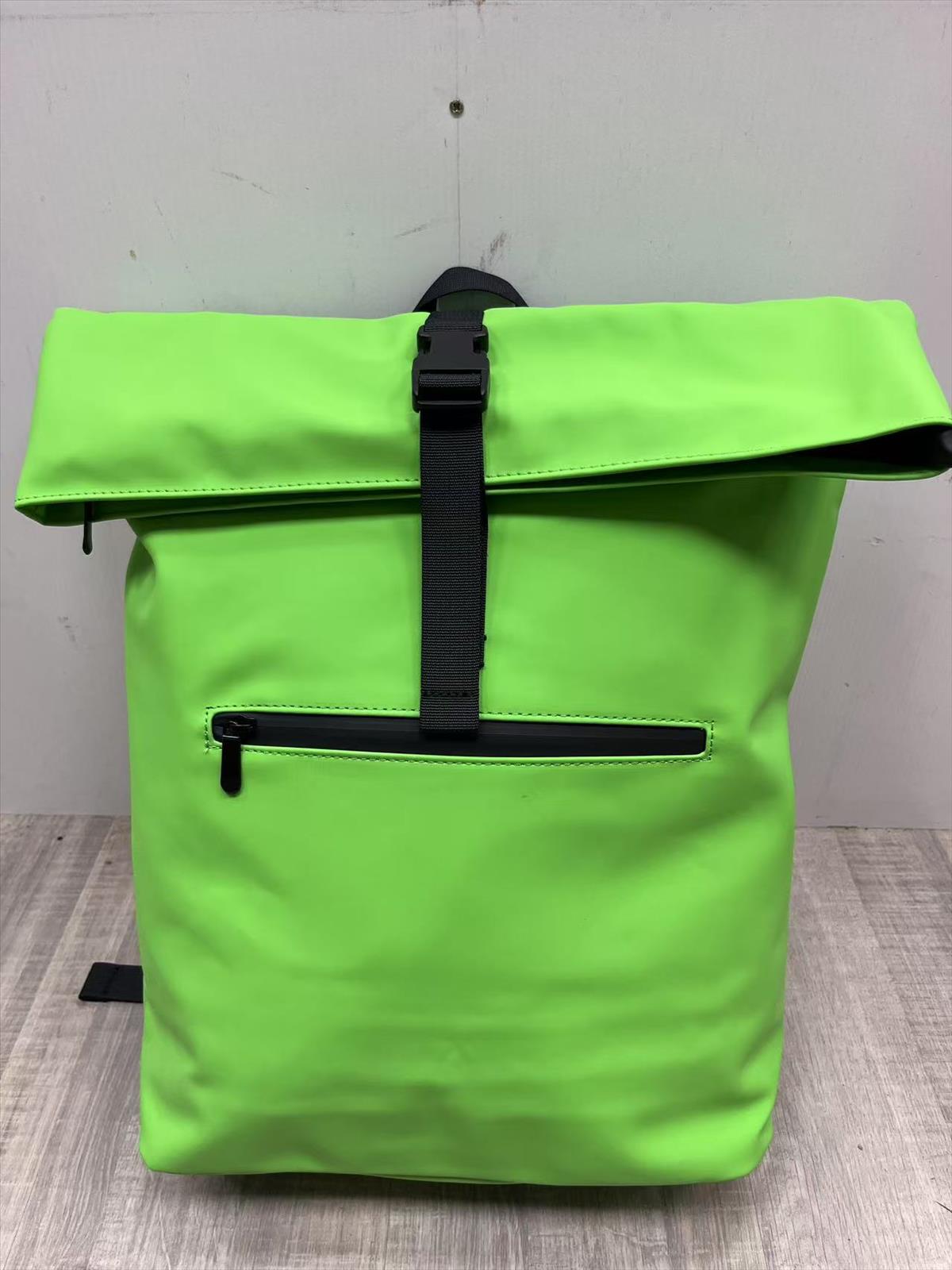 likebag by Longda Moda GmbH - Accessoires; Beachwear; Young Fashion; Leatherwear; Landhausmode - Neuss | Angebot: Sofortprogramme, Orderware | Adresse: LD Fashion GmbH - Anton-Kux-Straße 2 - 41460 Neuss - Tel: 021314082852 - likebag@gmx.de