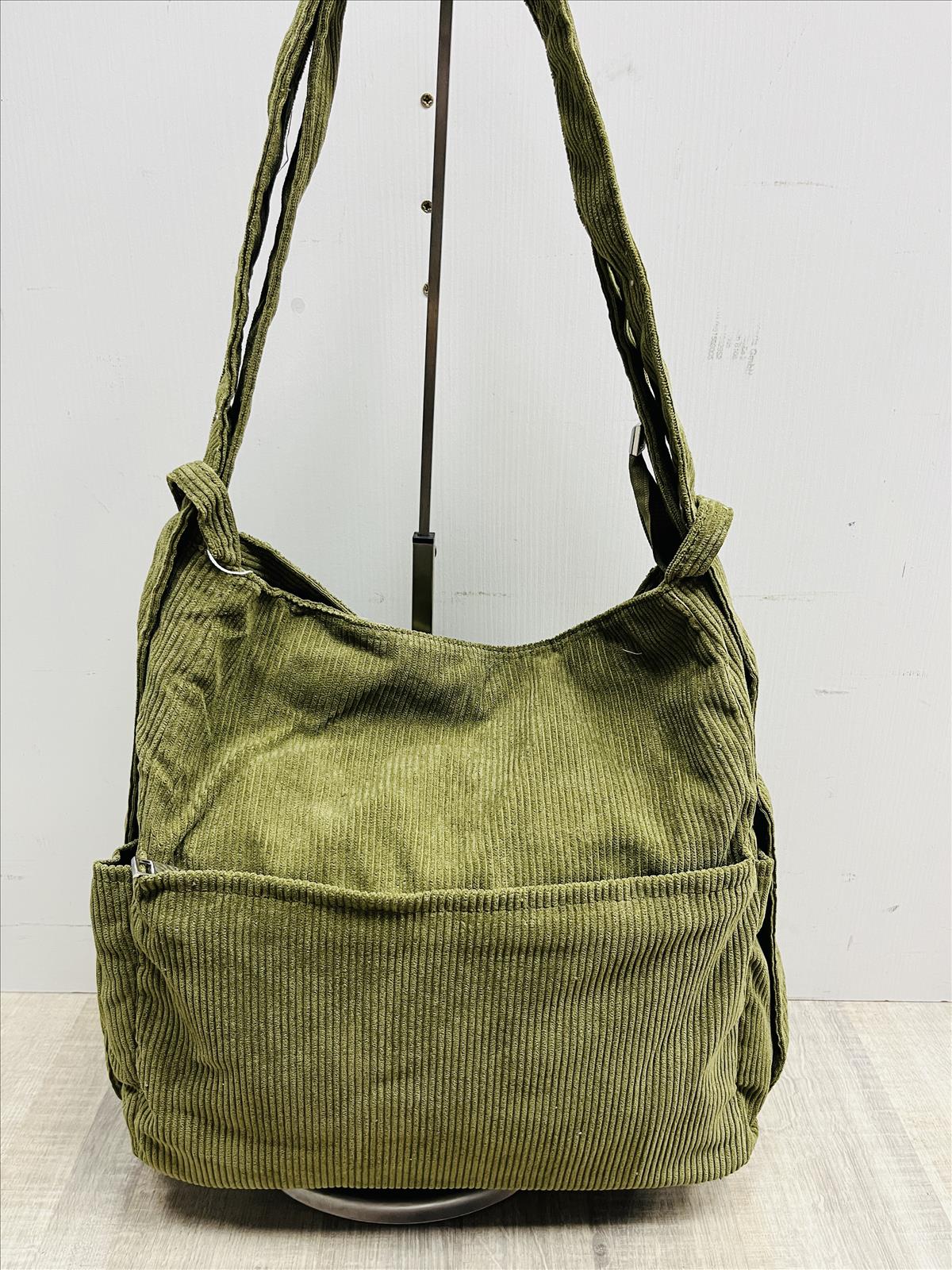likebag by Longda Moda GmbH - Accessoires; Beachwear; Young Fashion; Leatherwear; Landhausmode - Neuss | Angebot: Sofortprogramme, Orderware | Adresse: LD Fashion GmbH - Anton-Kux-Straße 2 - 41460 Neuss - Tel: 021314082852 - likebag@gmx.de