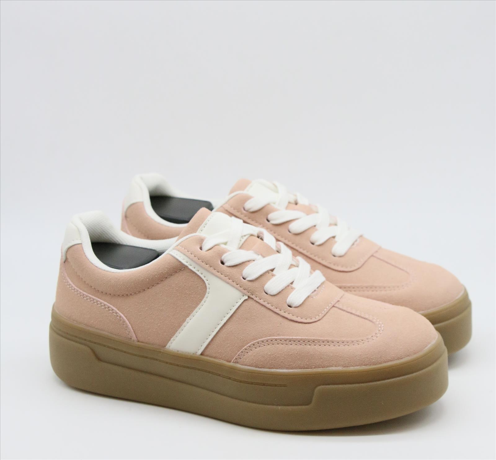Hier geht's zum Shop von: Ala Mode Fashion-DOB;Accessoires;Leather Wear; Young Fashion - Neuss | Kategorie: Schuhe / Sneakers (Lot) | Adresse: Ala Mode Fashion - Breslauerstr. 8 Raum 113 - 41460 neuss - Tel: 021312091616 - ala-mode@web.de | Angebot: Sofortprogramme, Orderware