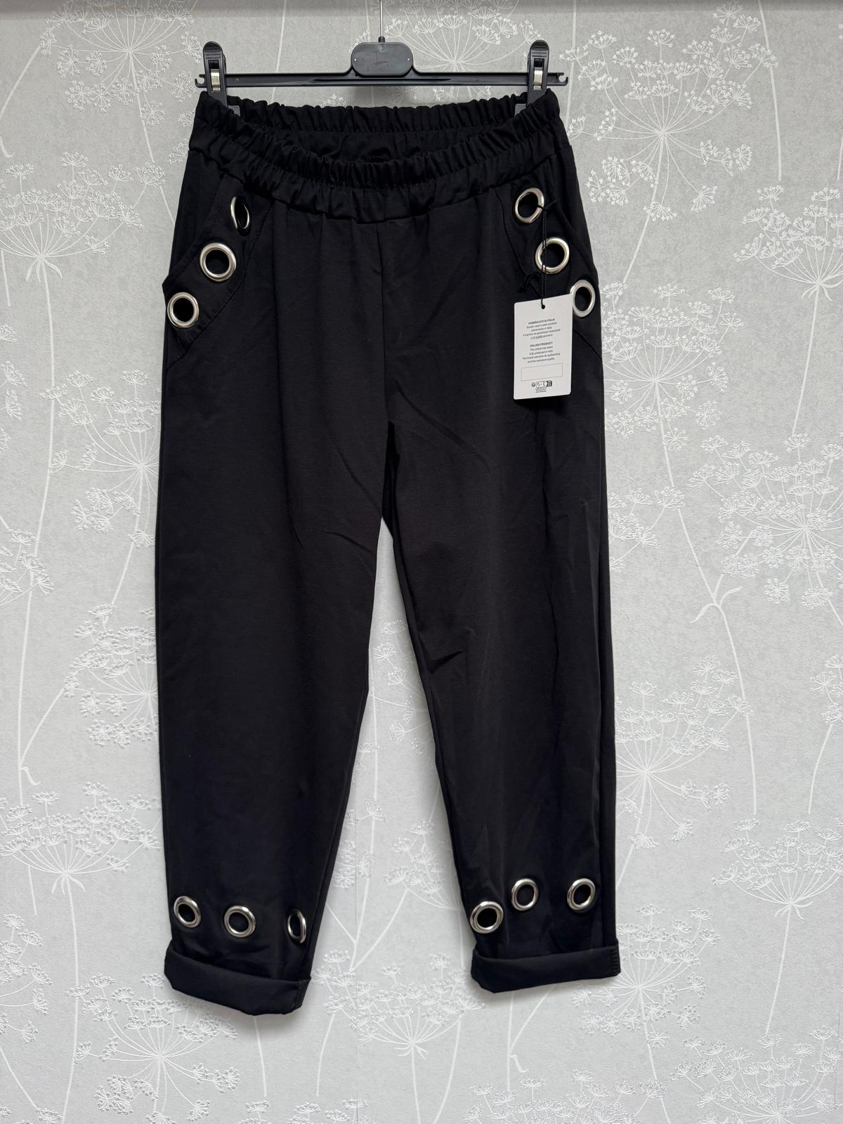Catchme UG - DOB - Dreieich | Hosen 40/42 | Artikel-Nr. NB-26192 | NB-26192 | Kategorie: Bekleidung (bis grose 42) / Hosen | Angebot: Sofortprogramme, Orderware | Adresse: Catchme UG - Otto-Hahn Str. 24 - 63303 Dreieich - Tel: +49 (0)6103 – 39891 10 - grossartig9@gmail.com