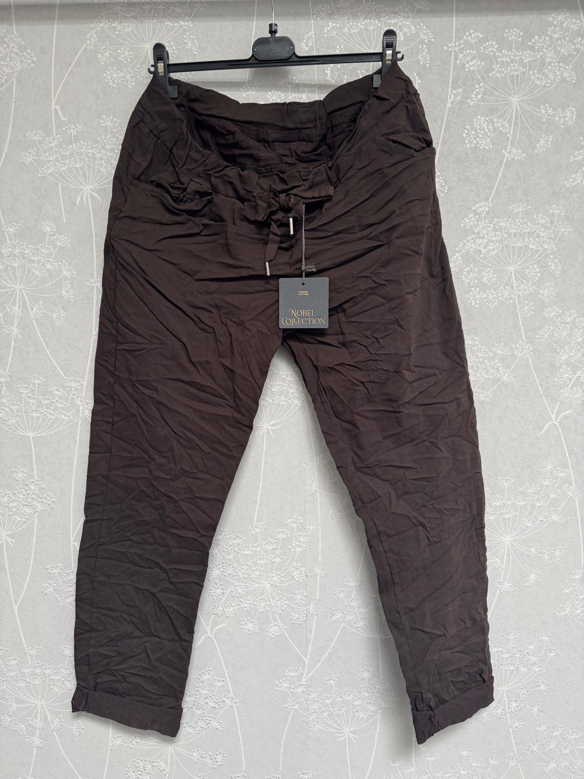 Catchme UG - DOB - Dreieich | Uni Hosen 46/48 | Artikel-Nr. NB-26204 | NB-26204 | Kategorie: Bekleidung (bis grose 42) / Hosen | Angebot: Sofortprogramme, Orderware | Adresse: Catchme UG - Otto-Hahn Str. 24 - 63303 Dreieich - Tel: +49 (0)6103 – 39891 10 - grossartig9@gmail.com