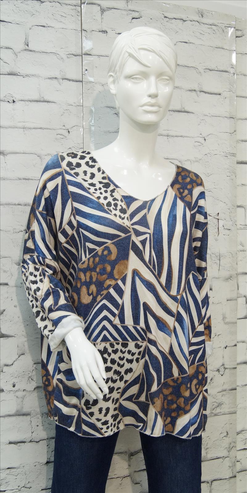 Hier geht's zum Shop von: Bhatti Mode GmbH - Young fashion, DOB - Blusen, Hosen Jacken, Jeans, Kleider, Pullover etc. | Kategorie: Shirt/Bluse/Pullover | Adresse: Bhatti Mode GmbH - Breslauer Str. 8 - 41460 Neuss - Tel: 02131-130004 - gurdip-bhatti@t-online.de | Angebot: Damenbekleidung, Young Fashion, Sofortprogramme