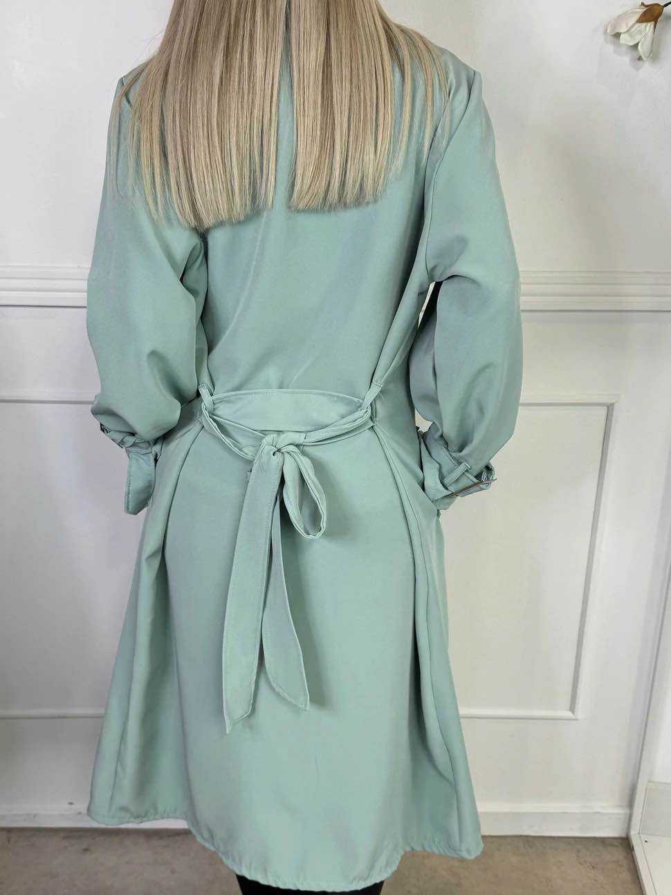 Ala Mode Fashion-DOB;Accessoires;Leather Wear; Young Fashion - Neuss | Kategorie: Mantel | Angebot: Sofortprogramme, Orderware | Adresse: Ala Mode Fashion - Breslauerstr. 8 Raum 113 - 41460 neuss - Tel: 021312091616 - ala-mode@web.de
