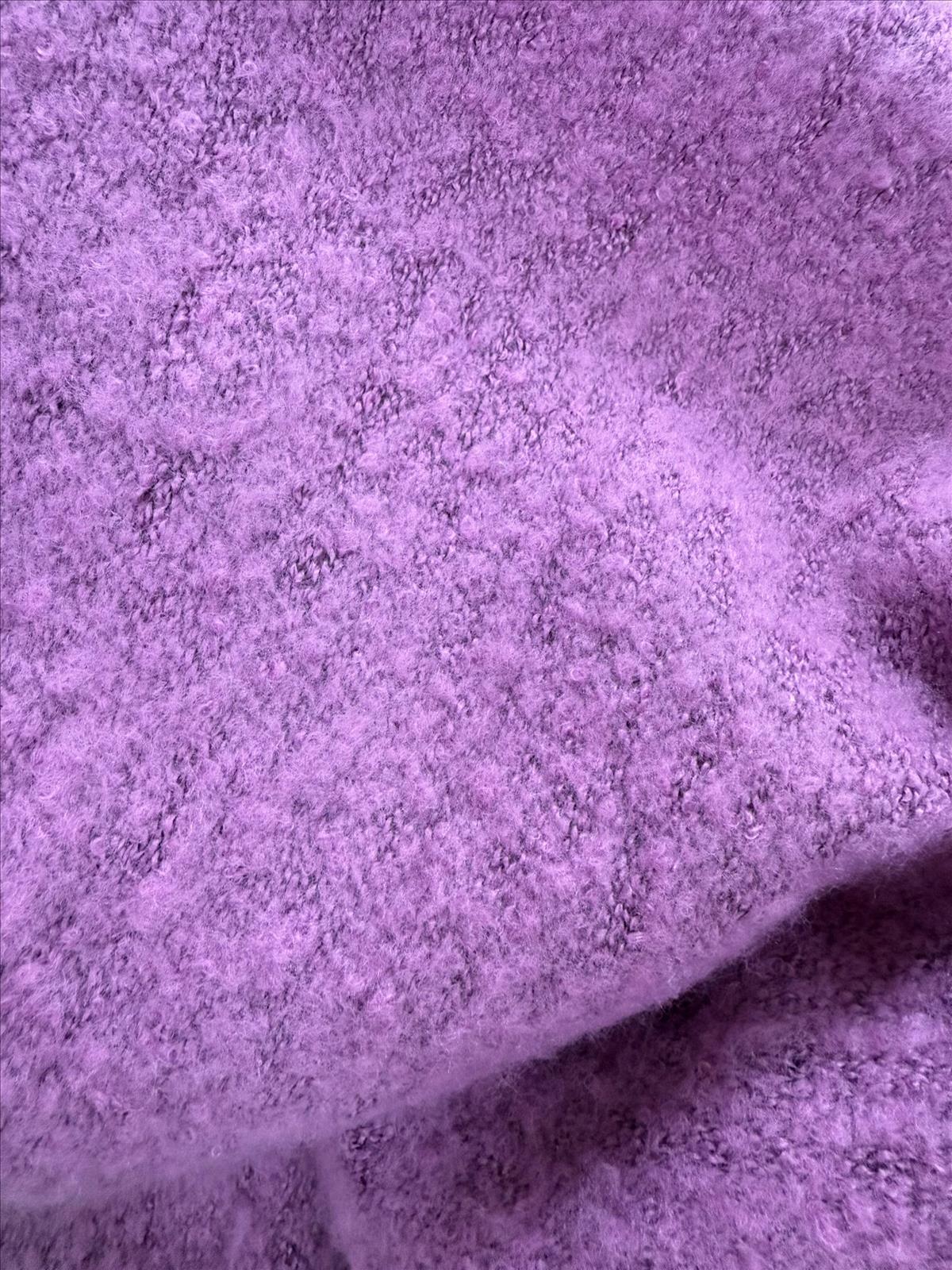 Hier geht's zum Shop von: Dong Feng - Accessoires für Damen | Kategorie: Schals / Langschals | Adresse: Dong Feng - Otto-Hahn-Straße 17 - 63303 Dreieich - Tel: 06103 8701688 - dongfeng@hotmail.de | Angebot: Damenbekleidung, Damen Accessoires, Herren Accessoires, Sofortprogramme