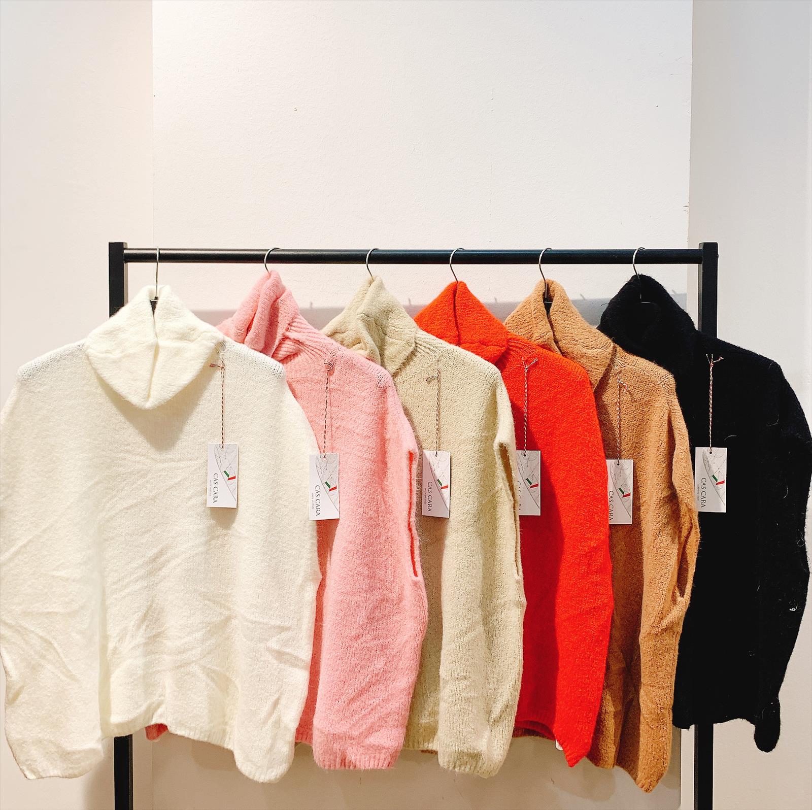 CAS CARA by Cherry´s GmbH - Damenbekleidung Pronto Moda | Artikel-Nr. LS-2433 | PULLUNDER | 68%Acryl 10%Polyester 20%Babyalpaga 22%Elastomer | Kategorie: STRICKWAREN / PULLOVER | Angebot: Damenbekleidung, Young Fashion, Sofortprogramme, Orderware | Adresse: Cherry´s GmbH - Breslauer Str. 1 - 41460 Neuss - Tel: 021313843120 - cherrysgmbh@gmail.com