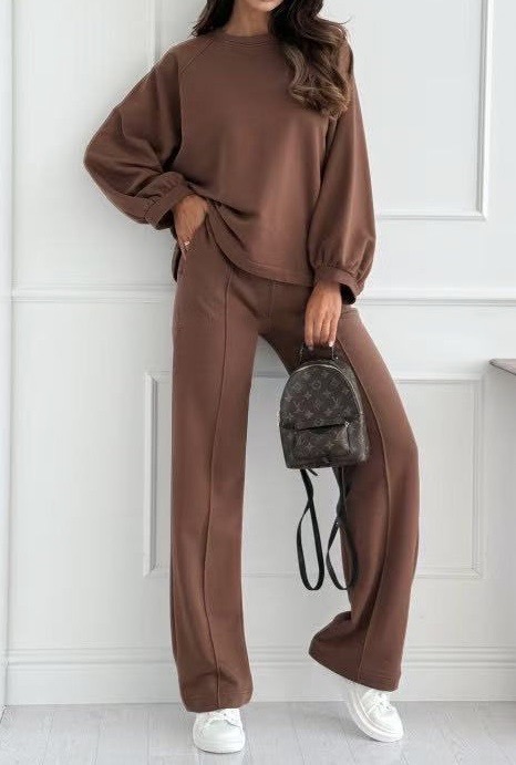 E-Vitale Shoes - BIONDINI Großhandel Wholesale - hochwertige italienische Schuhe direkt ab Fabrik | Kategorie: Damenbekleidung / Kleid(LOT) | Angebot: Damenbekleidung, Damen Accessoires, Herren Accessoires, Schuhe, Young Fashion, Leather Wear, Sofortprogramme, Orderware | Adresse: E-VITALE SHOES - Raum 114 - Breslauer Str. 8 - 41460 Neuss - Tel: 02131/3868532 - service@evitale-shoes.eu