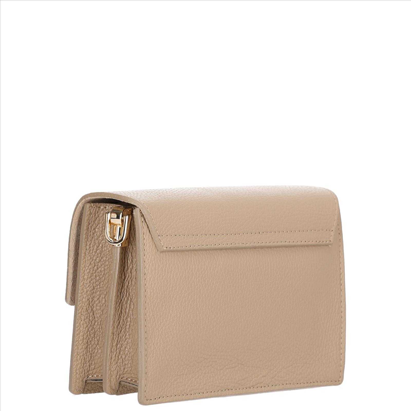 Hier geht's zum Shop von: Heinen - Marco Venezia Taschen - Warenhandelsgesellschaft mbH | Kategorie: Damentaschen / Umhängetasche | Adresse: Heinen Warenhandels GmbH - Anton-Kux-Str. 2 - 41460 Neuss - Tel: 02131-3134985 - info@marcovenezia.de | Angebot: Damen Accessoires, Herren Accessoires, Leather Wear, Sofortprogramme, Orderware