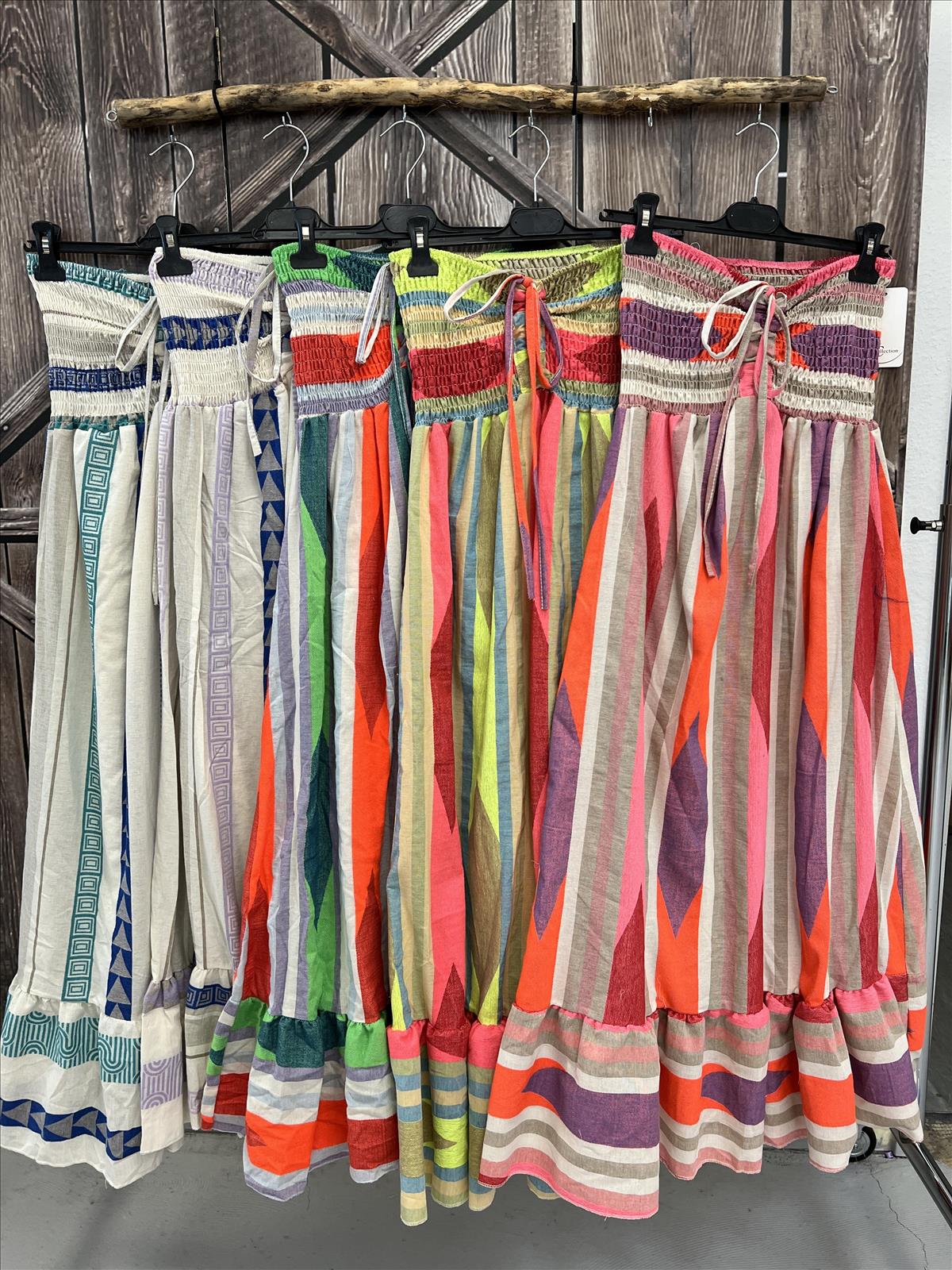 Hier geht's zum Shop von: PH Christal Handels GmbH - DOB;Accessoires;Young Fashion - Dreieich | Kled | Artikel-Nr. 6457 | Kleid | 100% Cotton | Kategorie: Kleid | Adresse: PH Christal Handels GmbH - Otto-Hahn-Str. 24 - 63303 Dreieich - Tel: 0151-42140132 - phcristal@web.de | Angebot: Sofortprogramme, Orderware