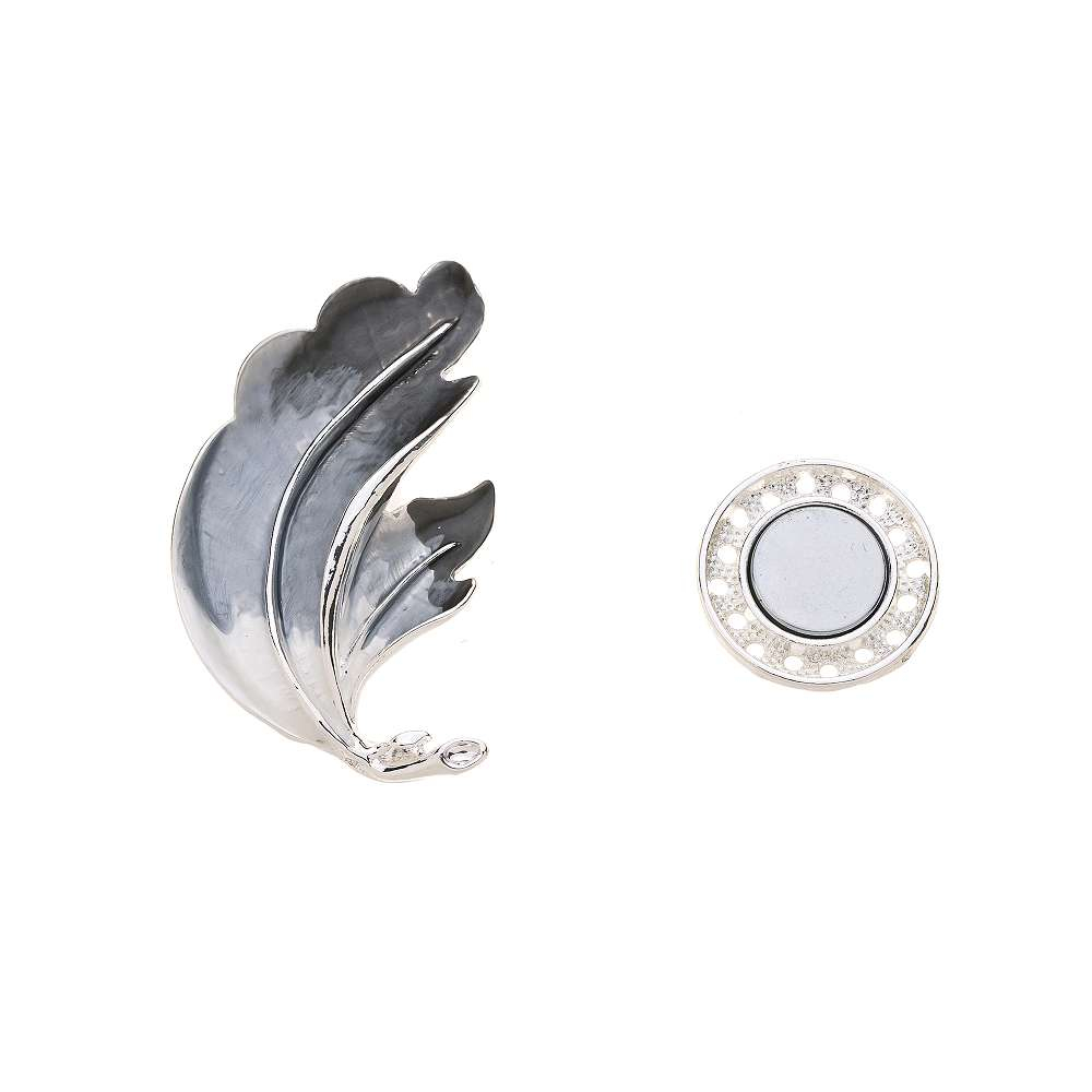 Fox by Ren GmbH - DOB; ACCessoires - Neuss | Kategorie: Schmuck / Broschen | Angebot: Sofortprogramme, Orderware | Adresse: Fox by Ren GmbH - Anton-Kux-Str. 2 - 41460 Neuss - Tel: 021313818241 - info@foxbyren.com