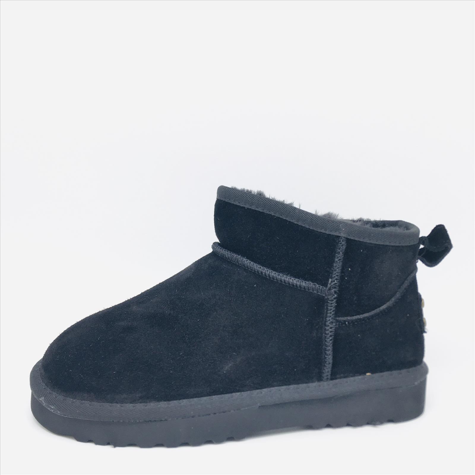 Hier geht's zum Shop von: Kayla GmbH - Schuhgrosshandel | Kategorie: Stiefeletten | Adresse: Kayla GmbH - de814155035 - Anton-Kux Str. 2 - 41460 Neuss - Tel: 021311332043 - kaylashoes@hotmail.com | Angebot: Damenbekleidung, Herrenbekleidung, Damen Accessoires, Herren Accessoires, Schuhe, Kinder & Teens, Young Fashion, Leather Wear, Sofortprogramme