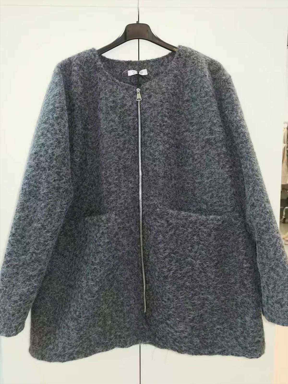 KaiXuan Mode GmbH - DOB, Young Fashion - Hamburg | Kategorie: Mantel - Jacke | Angebot: Damenbekleidung, Herrenbekleidung, Damen Accessoires, Große Größen, Young Fashion, Sofortprogramme, Orderware | Adresse: KaiXuan Mode GmbH - Modering 3 Haus B Raum 338 - 22457 Hamburg - Tel: 040-58964150 - shixiongwei1@163.com