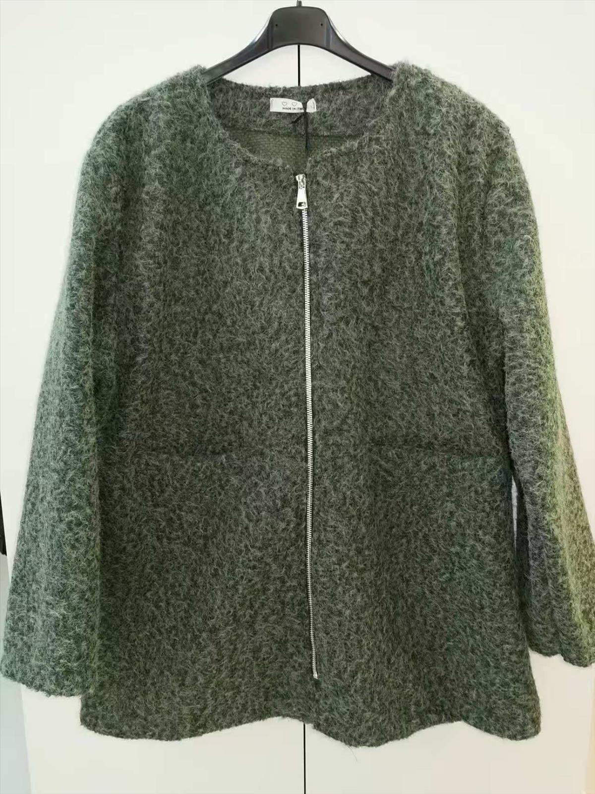 KaiXuan Mode GmbH - DOB, Young Fashion - Hamburg | Kategorie: Mantel - Jacke | Angebot: Damenbekleidung, Herrenbekleidung, Damen Accessoires, Große Größen, Young Fashion, Sofortprogramme, Orderware | Adresse: KaiXuan Mode GmbH - Modering 3 Haus B Raum 338 - 22457 Hamburg - Tel: 040-58964150 - shixiongwei1@163.com