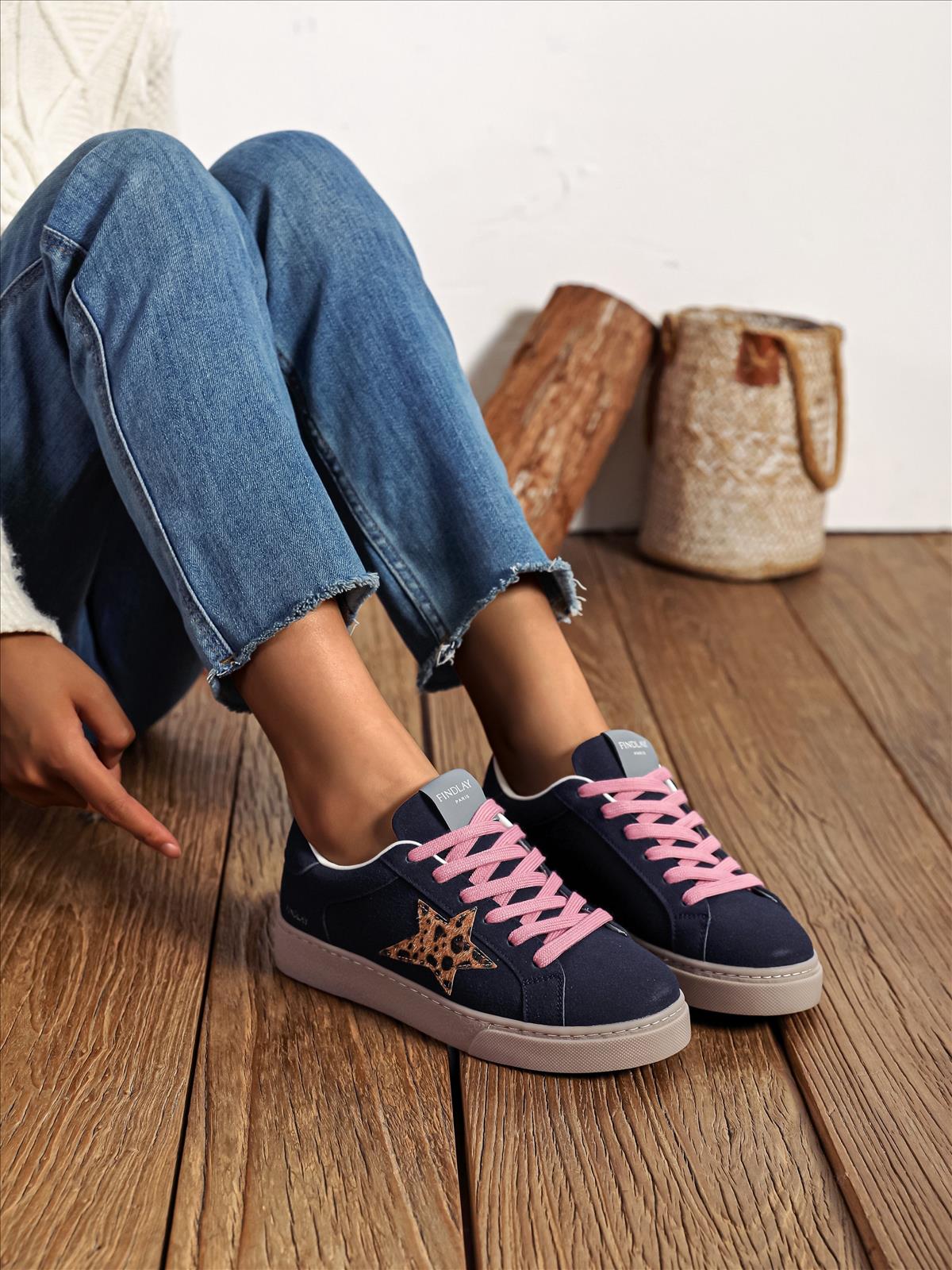 Ala Mode Fashion-DOB;Accessoires;Leather Wear; Young Fashion - Neuss | Kategorie: Schuhe / Sneakers (Lot) | Angebot: Sofortprogramme, Orderware | Adresse: Ala Mode Fashion - Breslauerstr. 8 Raum 113 - 41460 neuss - Tel: 021312091616 - ala-mode@web.de