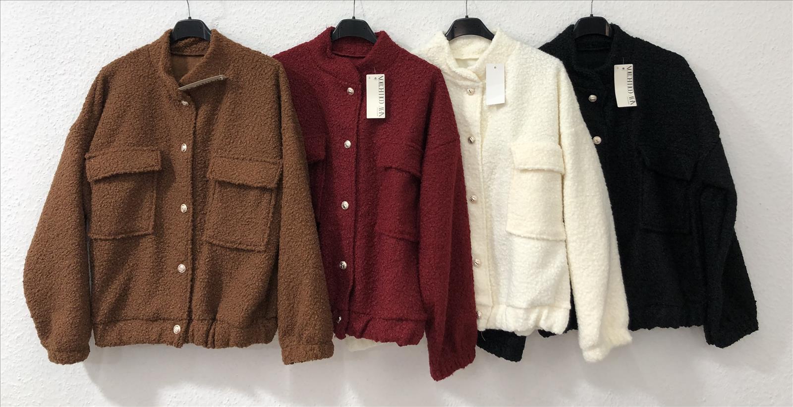 Hier geht's zum Shop von: SM Young Collection GmbH (Shini - Reflection of happiness) | Kategorie: Jacken | Adresse: SM Young Collection GmbH - Breslauer Str. 8 - 41460 Neuss - Tel: 021312095284 - shiniyoungcollection@yahoo.de | Angebot: Damenbekleidung, Young Fashion, Sofortprogramme