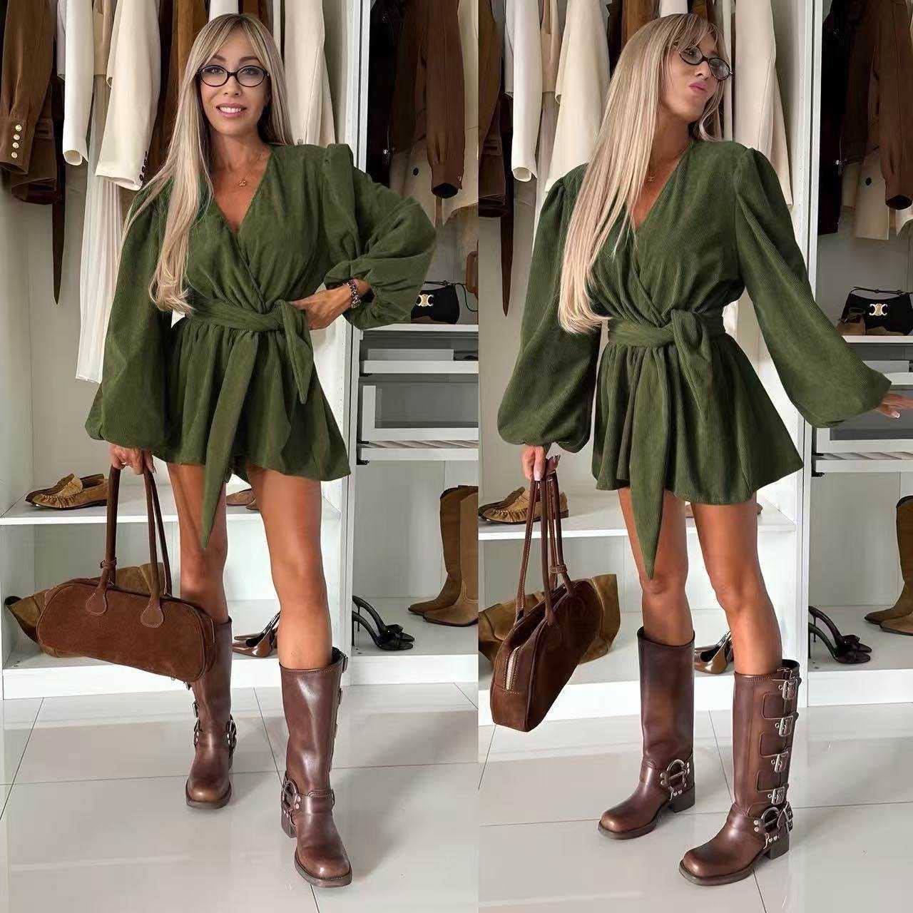 Ala Mode Fashion-DOB;Accessoires;Leather Wear; Young Fashion - Neuss | Kategorie: Kleider | Angebot: Sofortprogramme, Orderware | Adresse: Ala Mode Fashion - Breslauerstr. 8 Raum 113 - 41460 neuss - Tel: 021312091616 - ala-mode@web.de