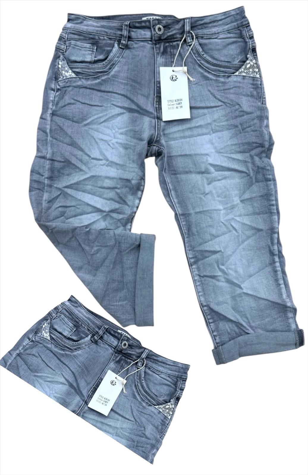 LaCasa GmbH - Großhandel Damenmode - Übergrößen DOB AA70-AA90, Übergrößen Hosen bis 58, Italia Mode | Artikel-Nr. KC8104 | Karostar Hose | 75% Cotton 22%polyster 1% Viscose 2% Elastan | Angebot: Damenbekleidung, Herrenbekleidung, Große Größen, Young Fashion, Leather Wear, Sofortprogramme, Orderware | Adresse: La Casa GmbH - Gelsenkirchener Str. 122 - 44649 Herne - Tel: 02131-3837077 - lacasapic@gmail.com