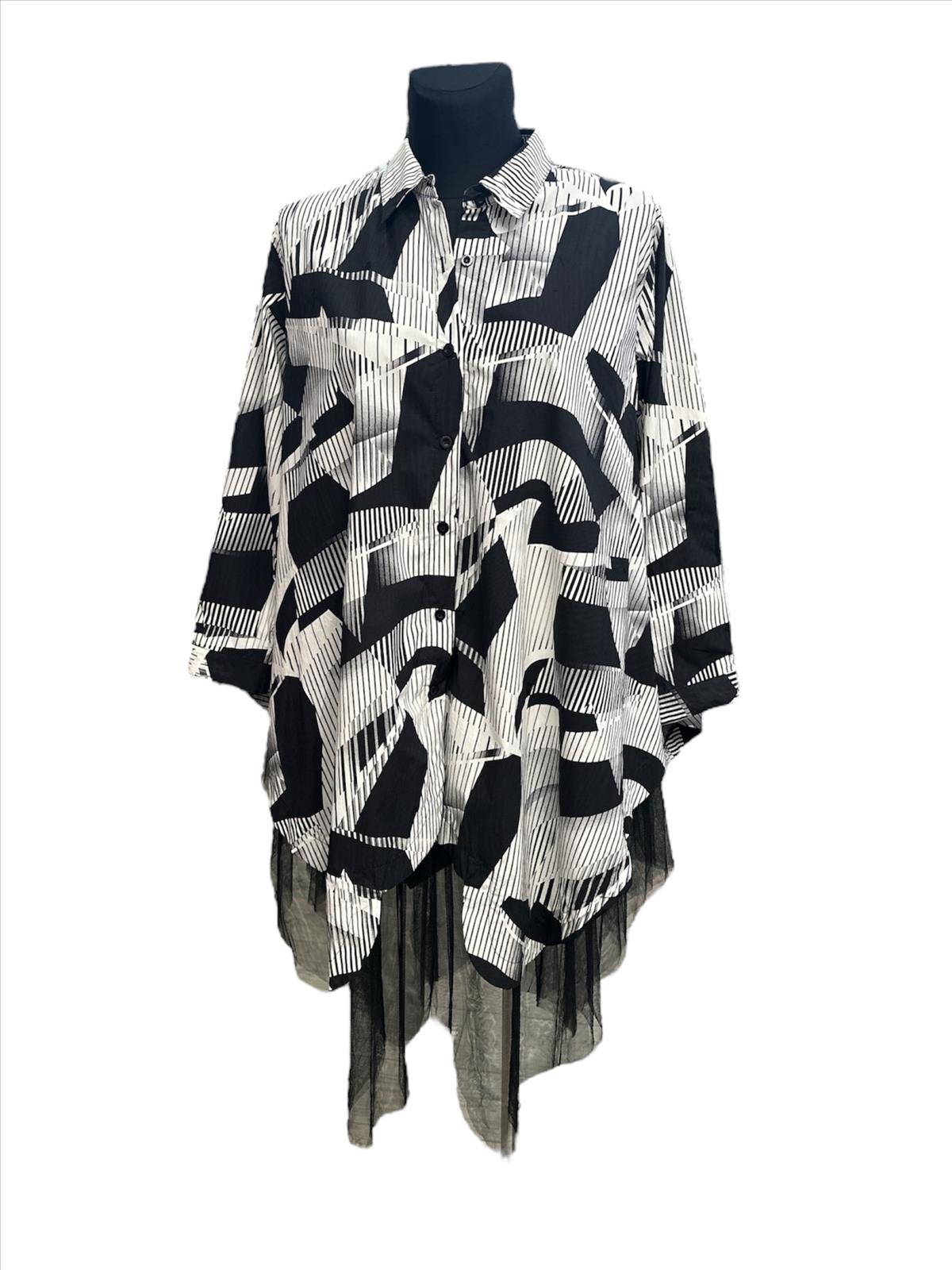 MB Style - DOB, Accessoires, Große Größen, Young Fashion, Landhausmode - Berlin | Artikel-Nr. 1591 | Bluse | Angebot: Damenbekleidung, Damen Accessoires, Große Größen, Young Fashion, Landhausmode | Adresse: MB Style - Herzbergstr. 128-139, H. 2, R.241 - 10365 Berlin - Tel: 01737554459 - mbstyle.berlin@gmail.com
