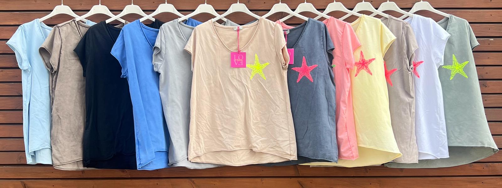 Hier geht's zum Shop von: Element of Joy - Damenbekleidung und Accessoires - Wiesbaden | T-Shirt | Artikel-Nr. 1008 | Kategorie: T-Shirt | Adresse: Element of Joy - Marktstraße 27 - 65183 Wiesbaden - Tel: 01628583468 - elementofjoy1@gmail.com | Angebot: Damenbekleidung, Damen Accessoires, Schuhe