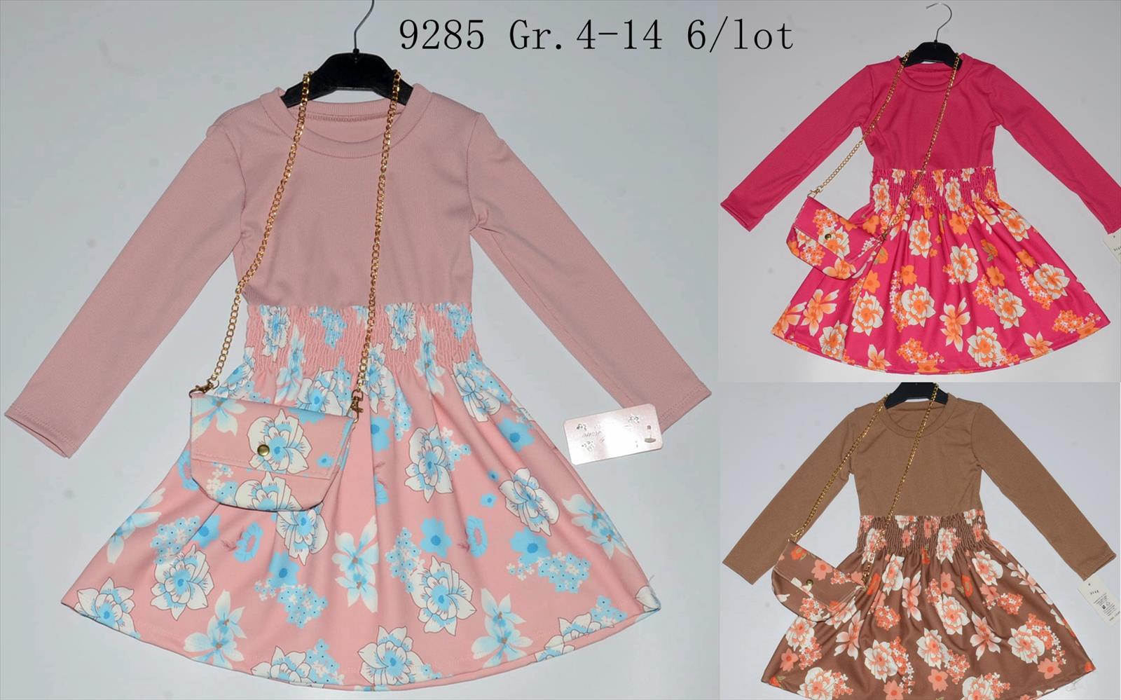 KIDS WORLD Handels GmbH (Kindermode und Kinderschuhe) | Artikel-Nr. 9285 | Made in Italy | Kategorie: Mädchen Mode / Kleider | Angebot: Schuhe, Baby-Bekleidung, Kinder & Teens, Young Fashion, Sofortprogramme | Adresse: KIDS WORLD Handels GmbH - Im Gefierth 6 - 63303 Dreieich - Tel: 061038028066 - kidsworldgmbh@gmail.com