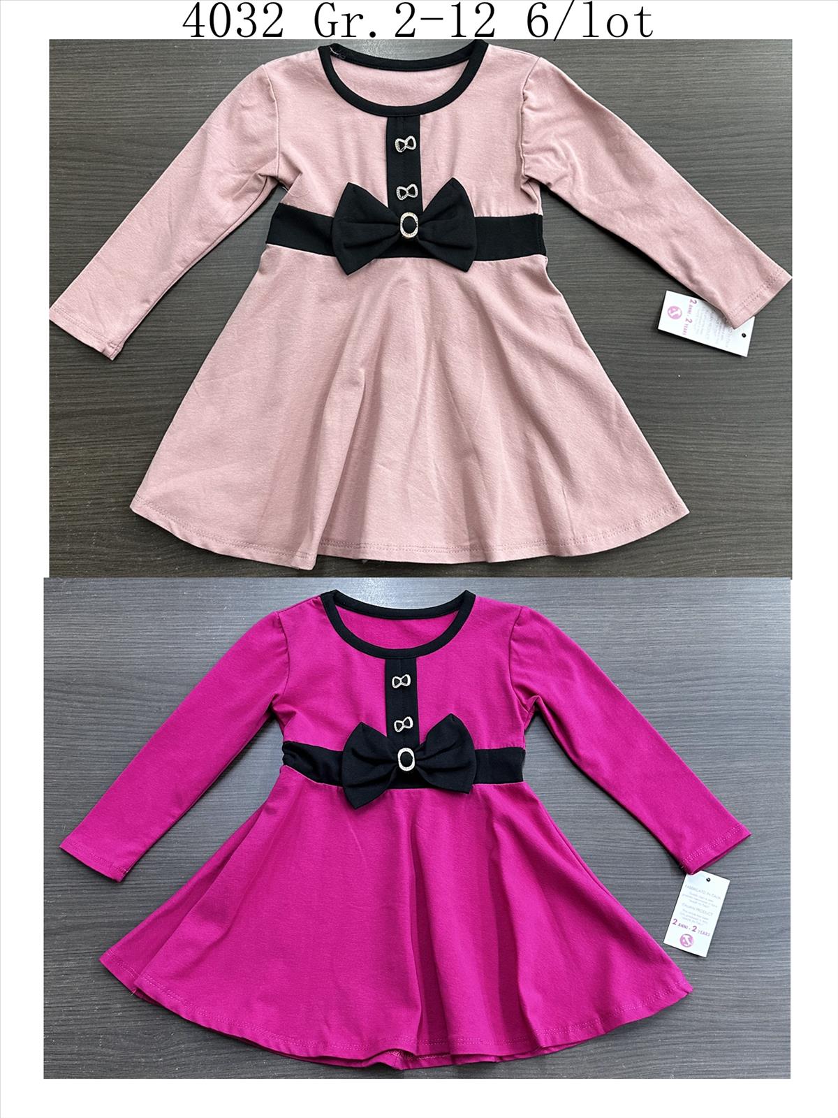 KIDS WORLD Handels GmbH (Kindermode und Kinderschuhe) | Artikel-Nr. 4032 | Made in Italy | Baumwolle | Kategorie: Mädchen Mode / Kleider | Angebot: Schuhe, Baby-Bekleidung, Kinder & Teens, Young Fashion, Sofortprogramme | Adresse: KIDS WORLD Handels GmbH - Im Gefierth 6 - 63303 Dreieich - Tel: 061038028066 - kidsworldgmbh@gmail.com