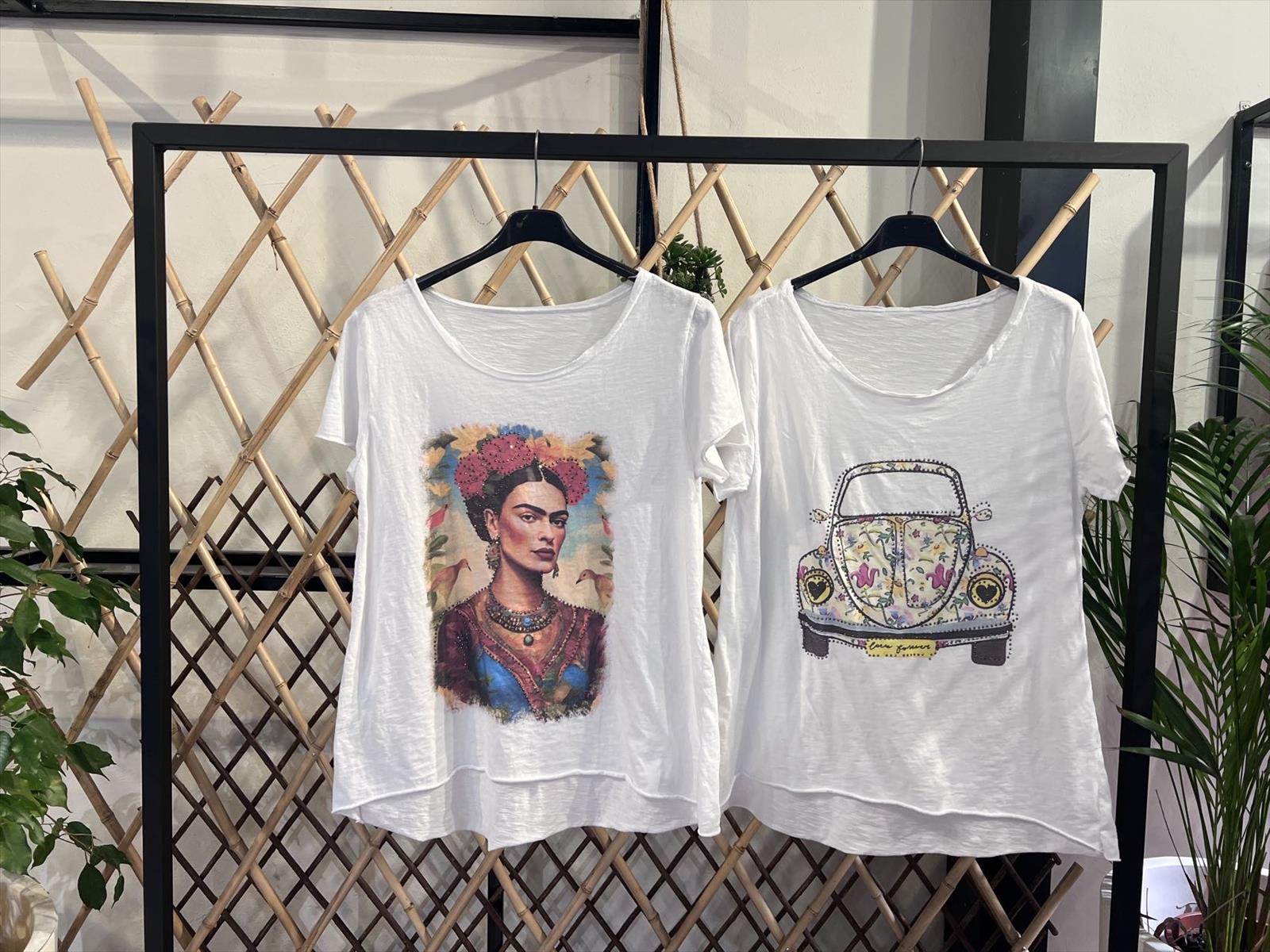 Hier geht's zum Shop von: LIVIA GmbH - DOB - Dreieich | Artikel-Nr. 8117 | T-shirt Baumwolle | Kategorie: T-shirt | Adresse: LIVIA GmbH - Max-Planck-Str. 7 - 63303 Dreieich - Tel: 061032028003 - liviamodagmbh@outlook.com | Angebot: Sofortprogramme, Orderware