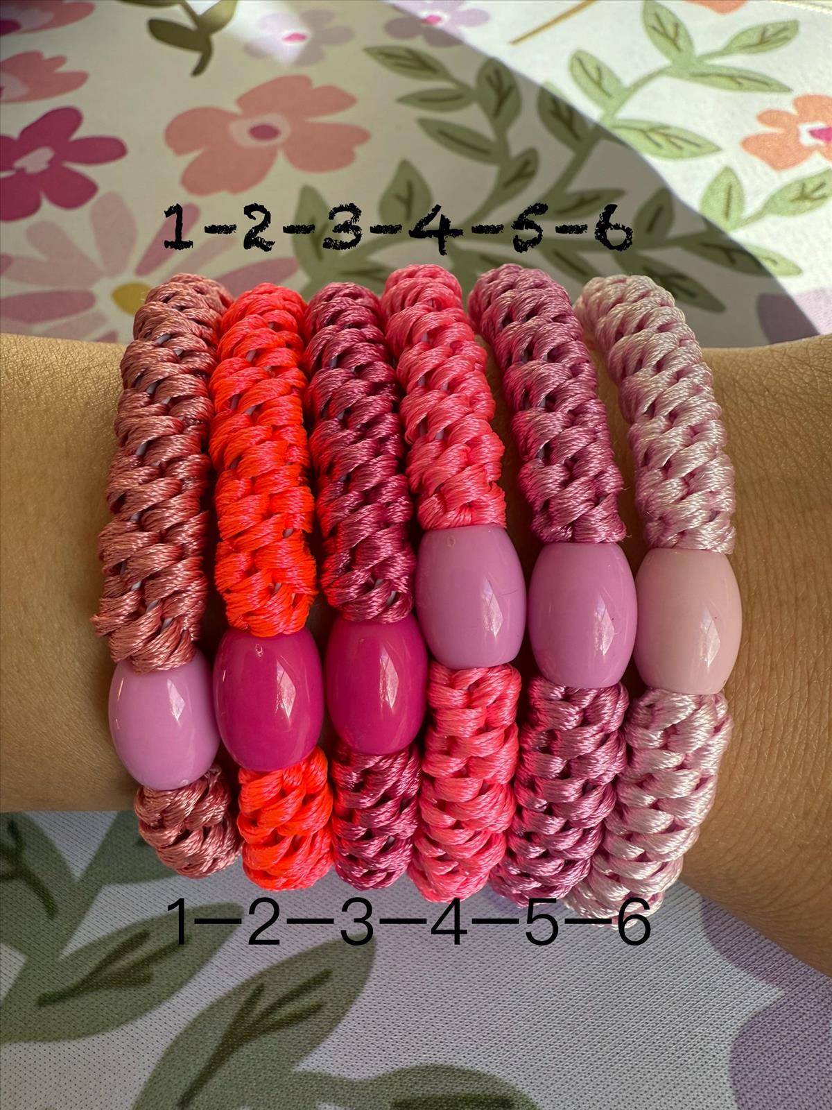 Cai Euromode GmbH - Accessoires;Kinder & Teens;Young Fashion - Hamburg | Elasitc Haargummis für Damen und Mädchen, Baumwollbänder, Pferdeschwanz-Halter für dickes Haar und lockiges Haar | Gummiband | 【ELASTISCH HAARGUMMIS】Diese zopfgummi bestehen aus weichem, gewebtem Material, das haargummi ist elastisch und nicht leicht zu brechen, es kann einfach, um Ihre Frisur zu halten und nicht leicht zu lösen.【STYLISCH ACCESSOIRES】Sie kann Ihre Lieblingsfarbe zu wählen um Haarfarbe oder Ihr Outfit abstimmen, unser haargummi ist ein Mode-Accessoires, Sie können sie bei Nichtgebrauch als Glamour-Armband am Handgelenk tragen.【HAARSCHUTZ】Haargummi können Ihr Haar wirksam schützen und hinterlassen keine S | Kategorie: Gummiband | Angebot: Sofortprogramme, Orderware | Adresse: Cai Euromode GmbH - Modering 5 Haus D Raum 352-2 - 22457 Hamburg - Tel: 04055204876 - xiangyuancai2018@gmail.com