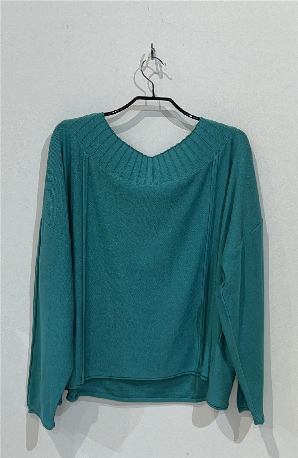 Hier geht's zum Shop von: Modevertrieb Iryna Zeidler - DOB, Accessoires, Große Größen - MÜnchen | Lagom Pulli | Kategorie: Lagom | Adresse: Modevertrieb Iryna Zeidler - Taunusstrasse 45 - 80807 München - Tel: 0893597022 - mvzeidler@aol.com | Angebot: Damenbekleidung, Damen Accessoires, Große Größen, Young Fashion, Sofortprogramme, Orderware