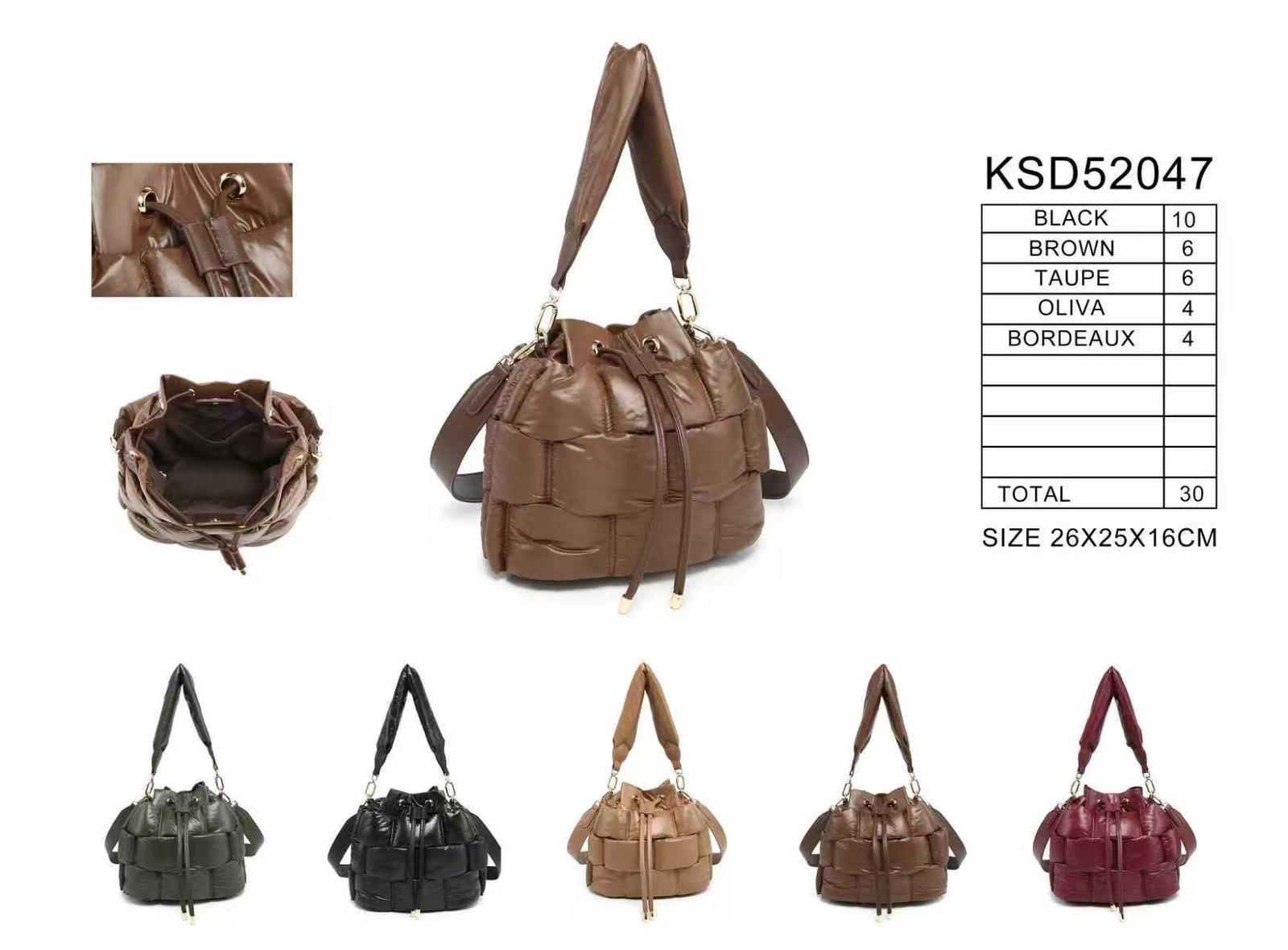 GIO TEX GMBH - Accessoires - Neuss | Artikel-Nr. 52047 | Gepolsterte Stepptasche | Kategorie: Taschen / Shoulder Bag | Angebot: Damen Accessoires | Adresse: GIO TEX GMBH - Breslauerstraße 8 - 41460 Neuss - Tel: 021313658438 - giotexgmbh@yahoo.com